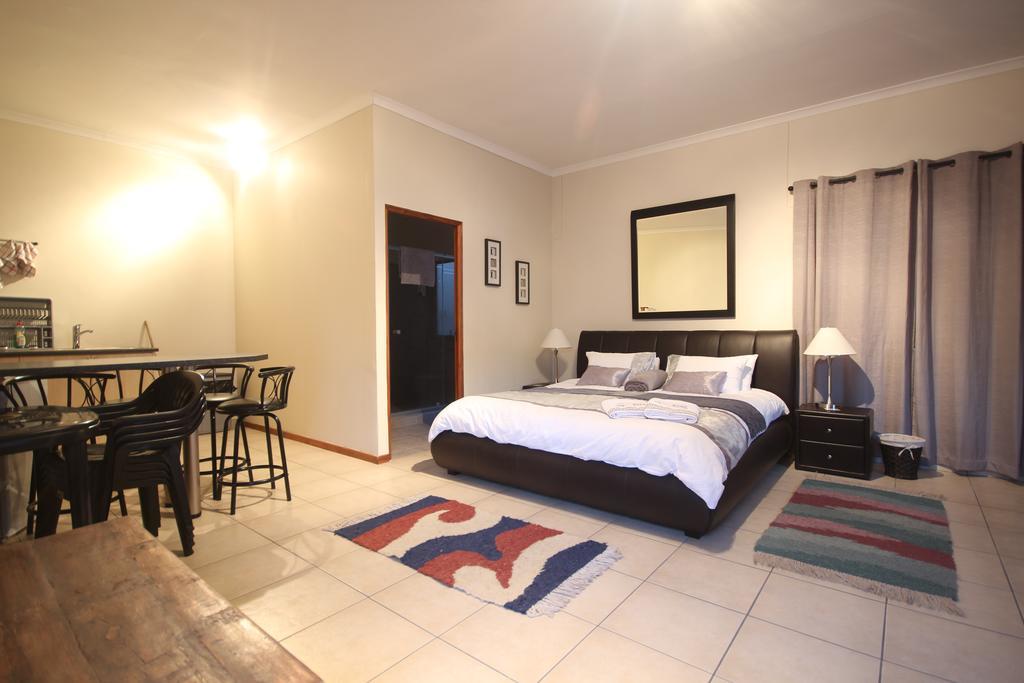 Eazy Sleep Accommodation Swakopmund Εξωτερικό φωτογραφία